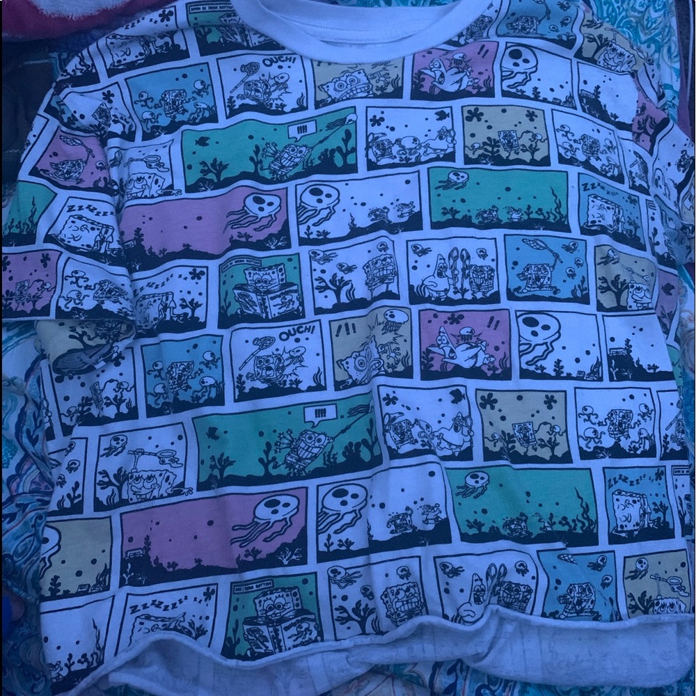 This shirt doesn’t fit me anymore, I really liked this shirt